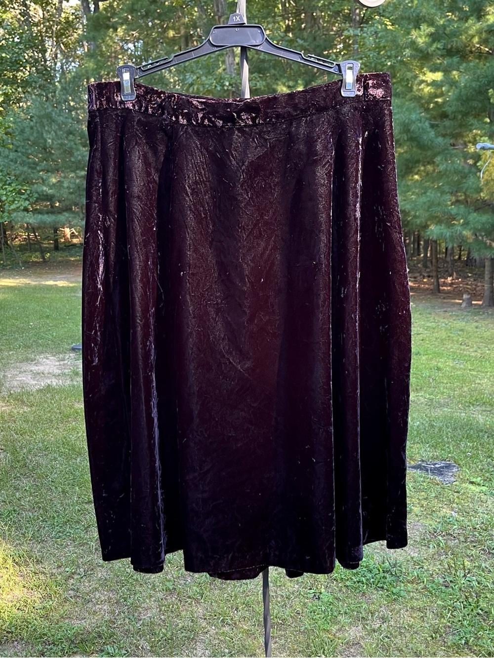 80s Maggie McNaughton Whimsigoth Crushed Velvet Midi Skirt Black Plus Size 18W
